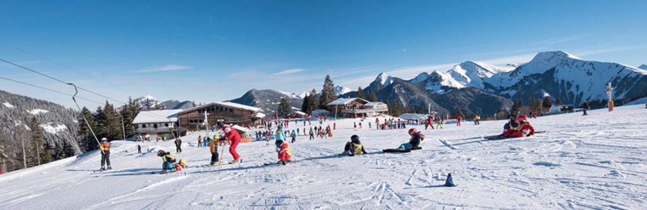 Joli Studio 4 Pers 30M Des Pistes Balcon Plein Sud Au Pieds Des Pistes B27- Draps Non Compris Saint-Jean-dʼAulps Exteriér fotografie